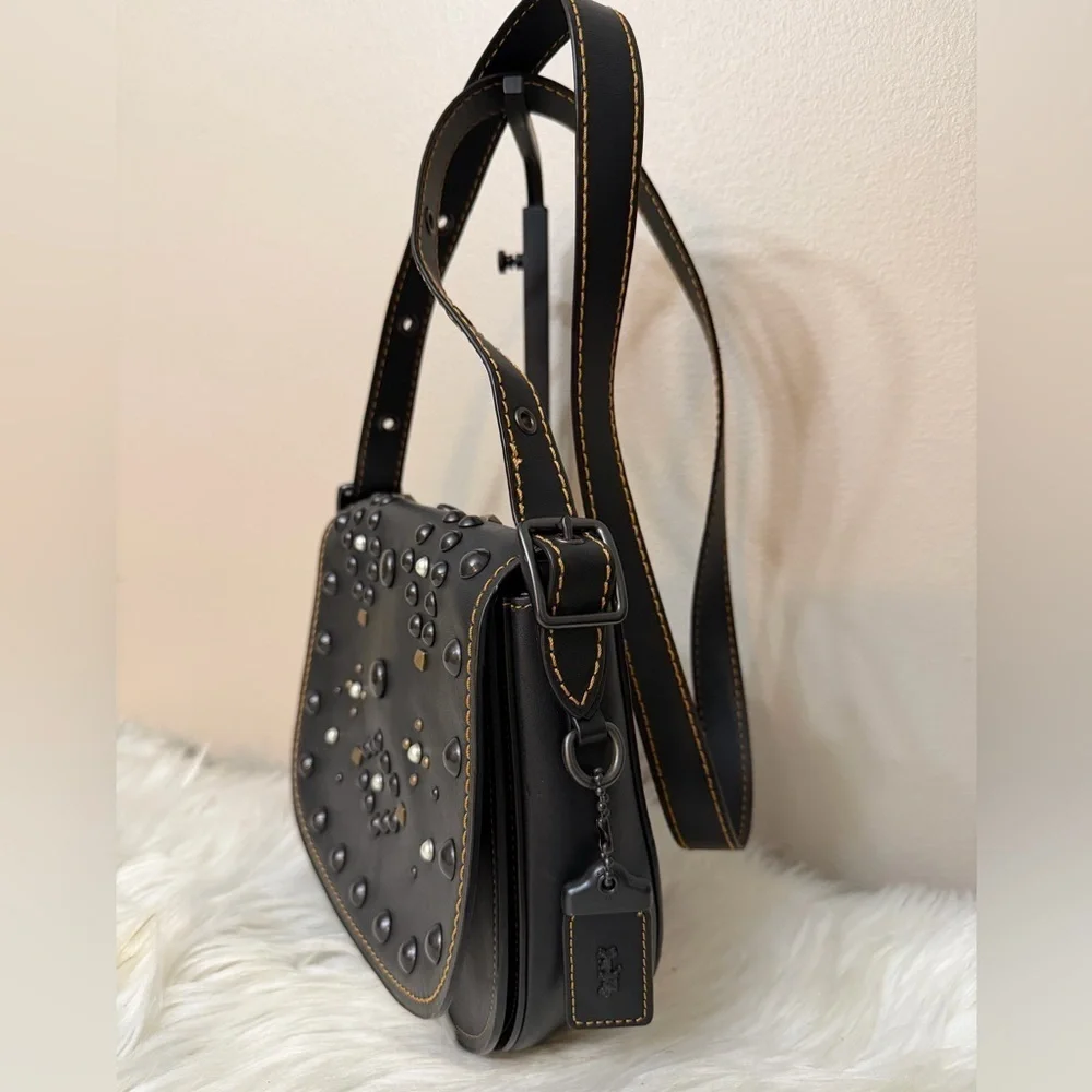 Coach elegant black